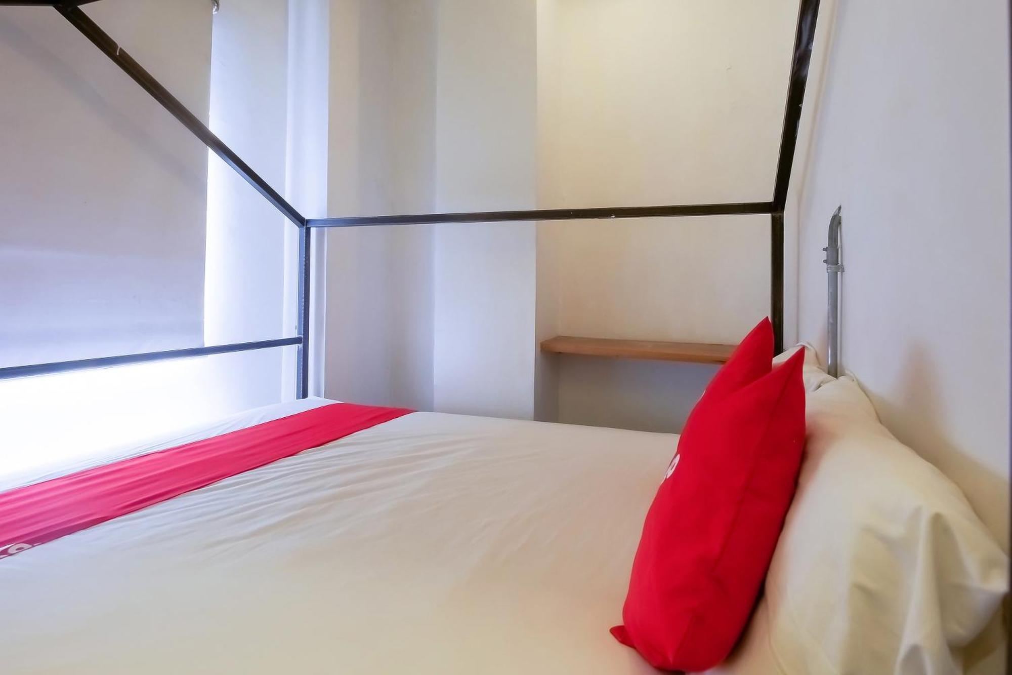 Spot On Junction Hostel 马卡蒂 外观 照片
