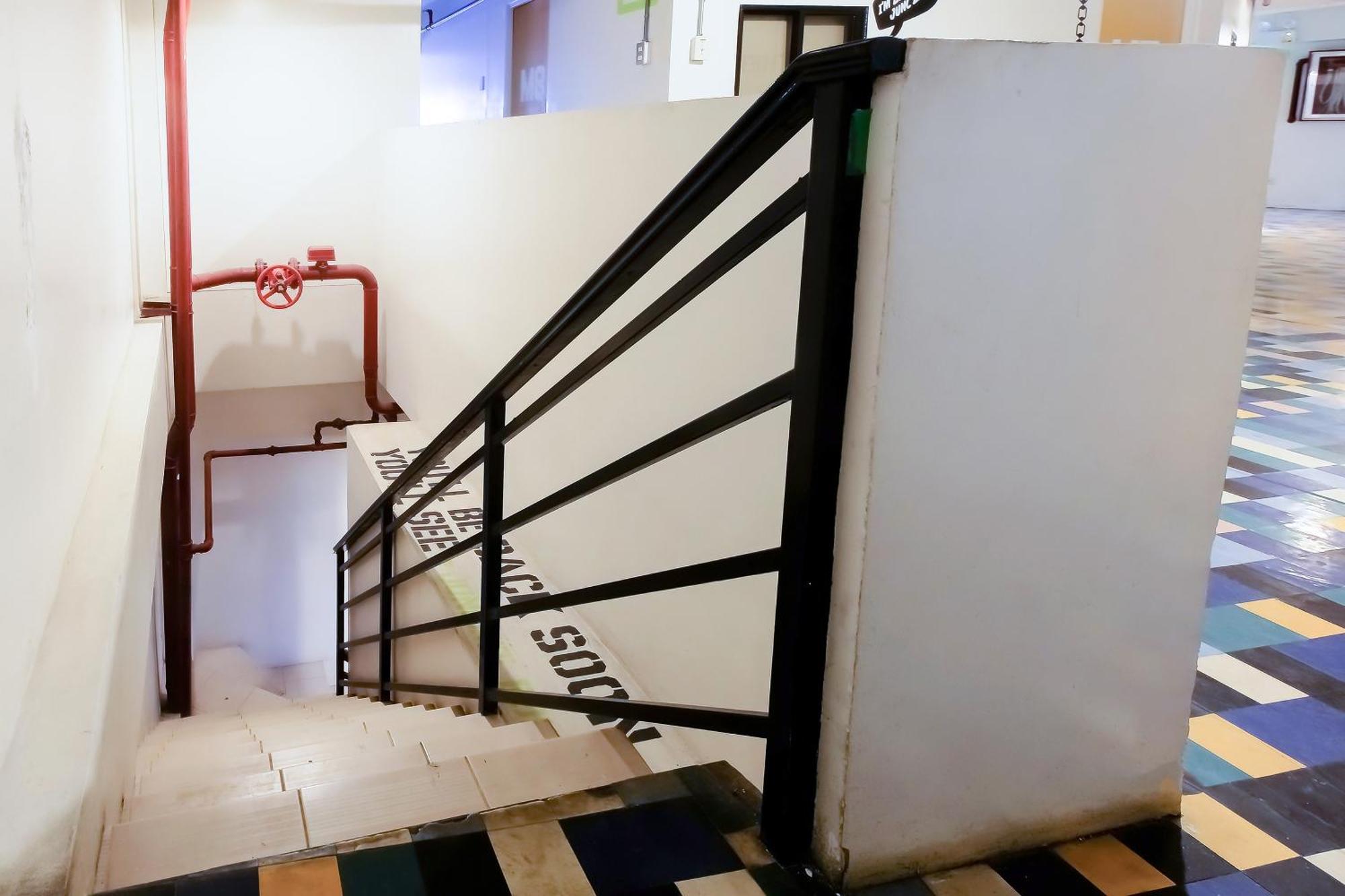 Spot On Junction Hostel 马卡蒂 外观 照片