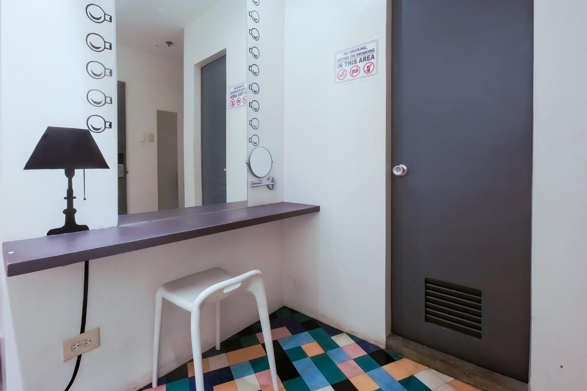 Spot On Junction Hostel 马卡蒂 外观 照片