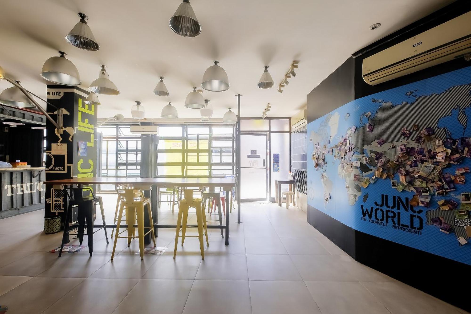 Spot On Junction Hostel 马卡蒂 外观 照片