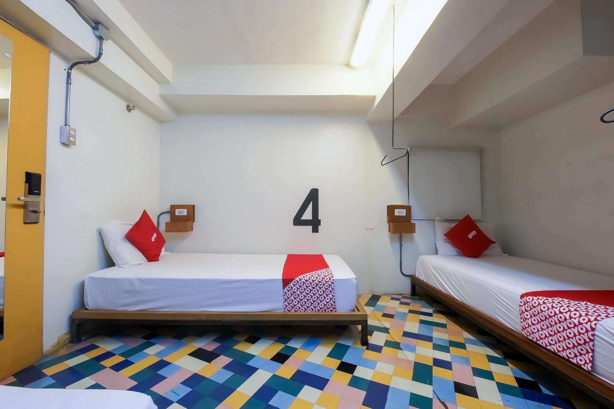 Spot On Junction Hostel 马卡蒂 外观 照片