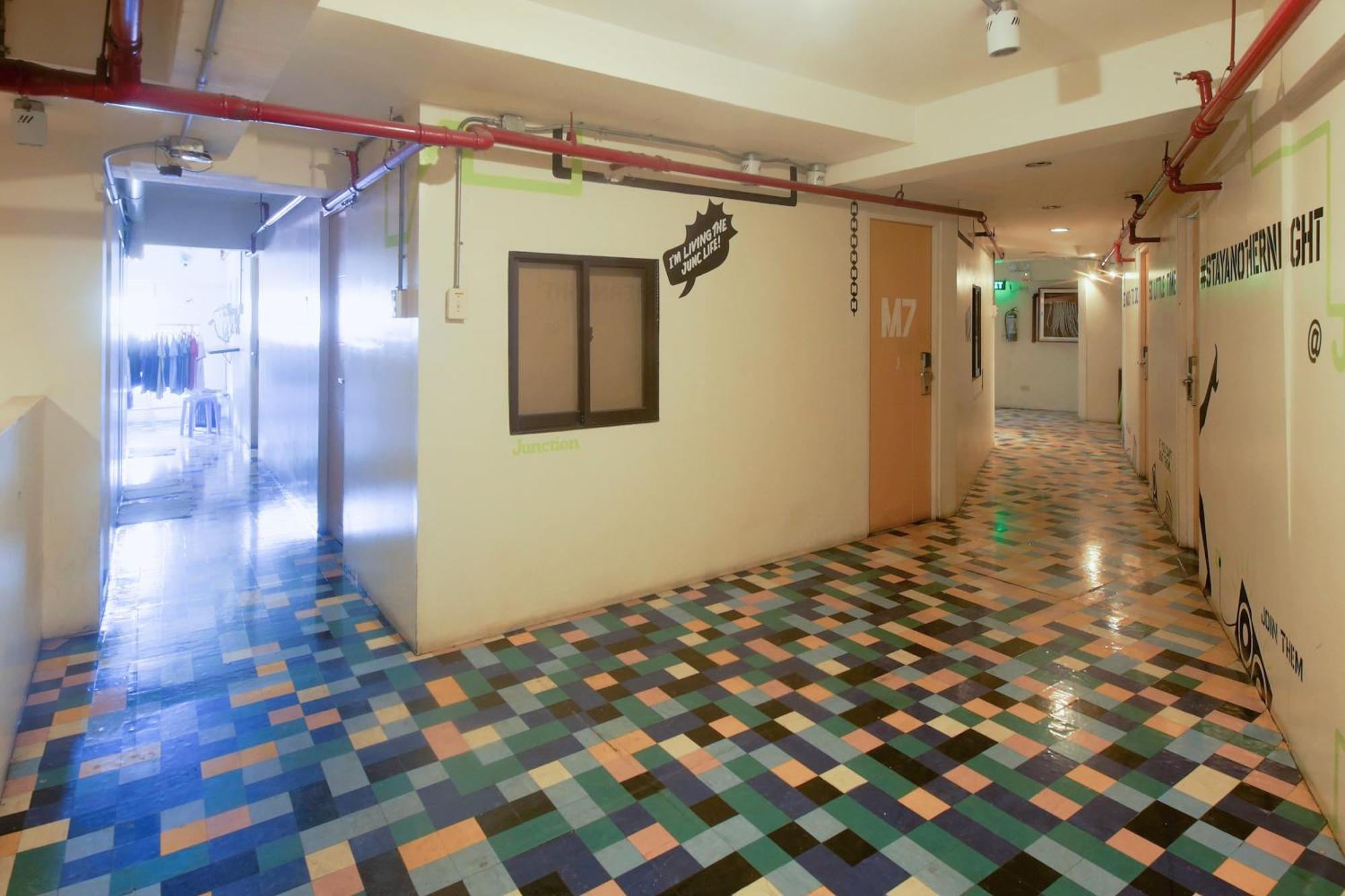 Spot On Junction Hostel 马卡蒂 外观 照片