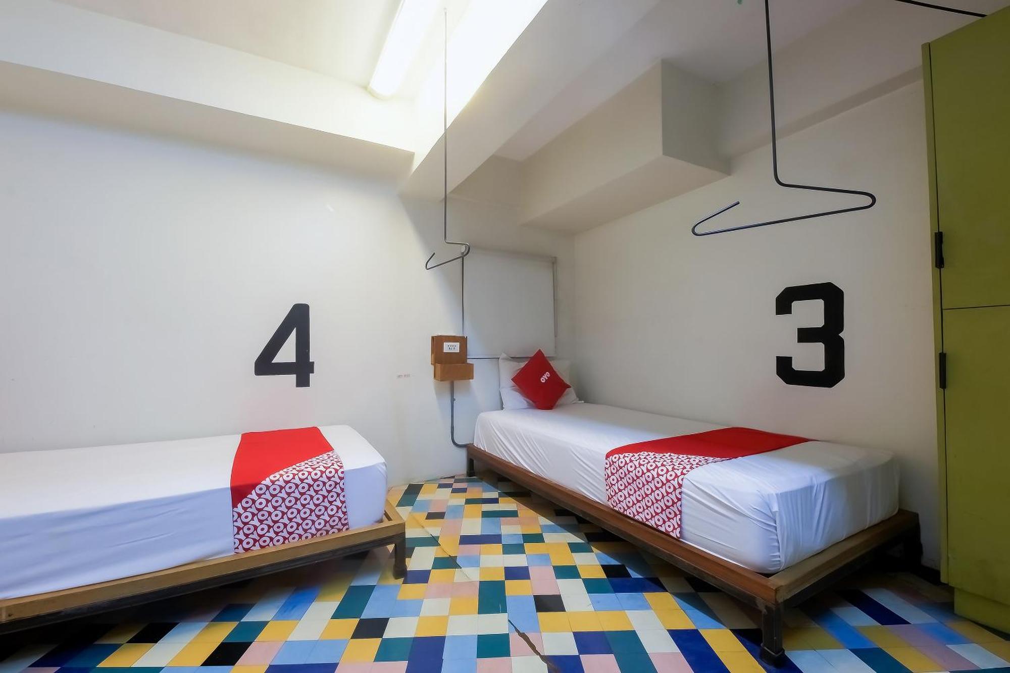 Spot On Junction Hostel 马卡蒂 外观 照片