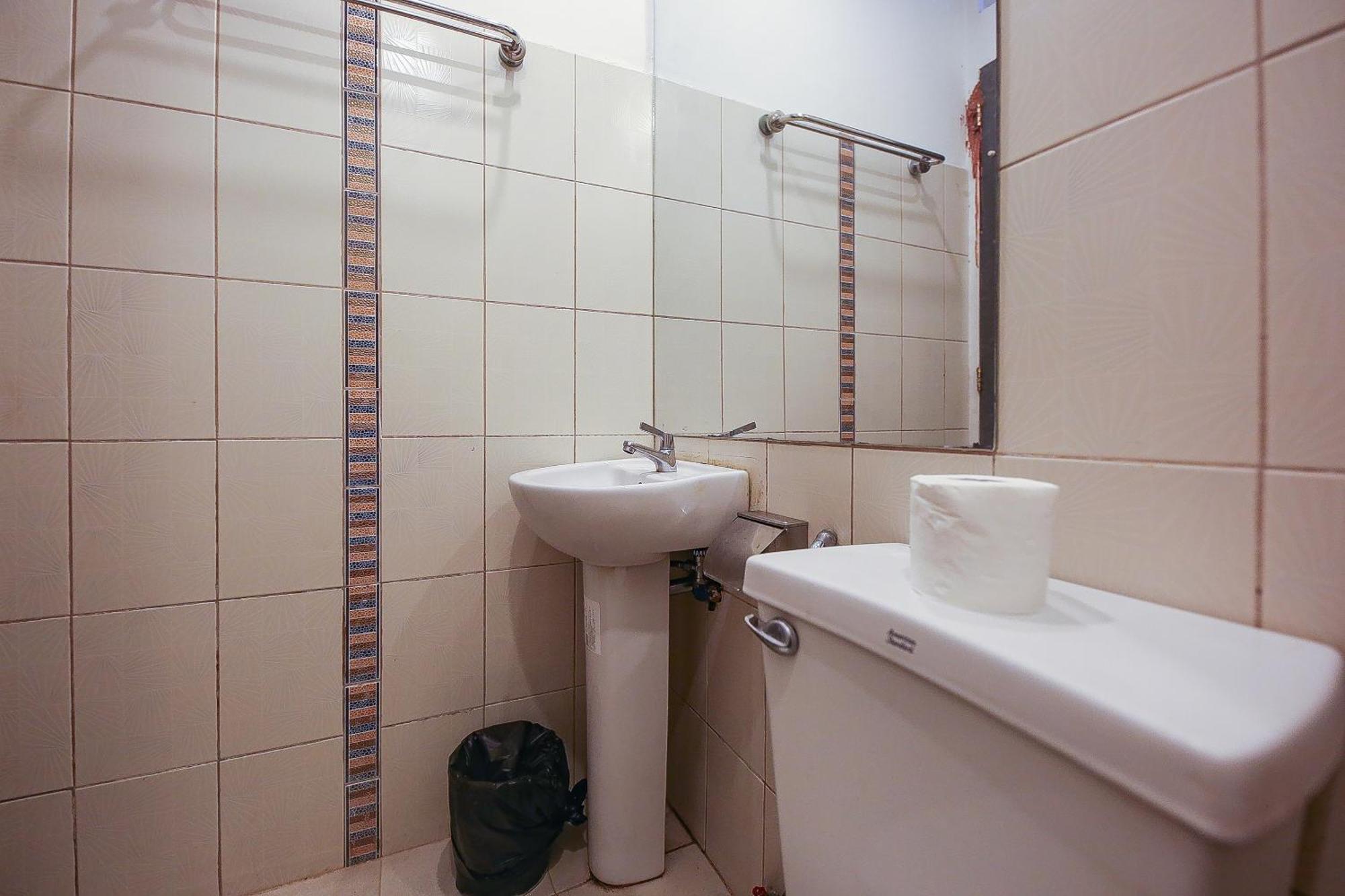 Spot On Junction Hostel 马卡蒂 外观 照片