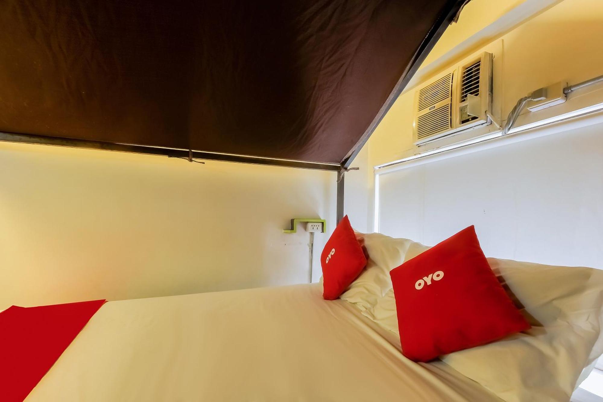 Spot On Junction Hostel 马卡蒂 外观 照片